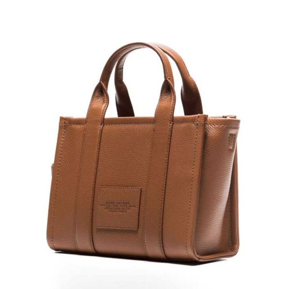 Marc Jacobs The Leather Small Tote bag in Brown - Picture 7 of 16